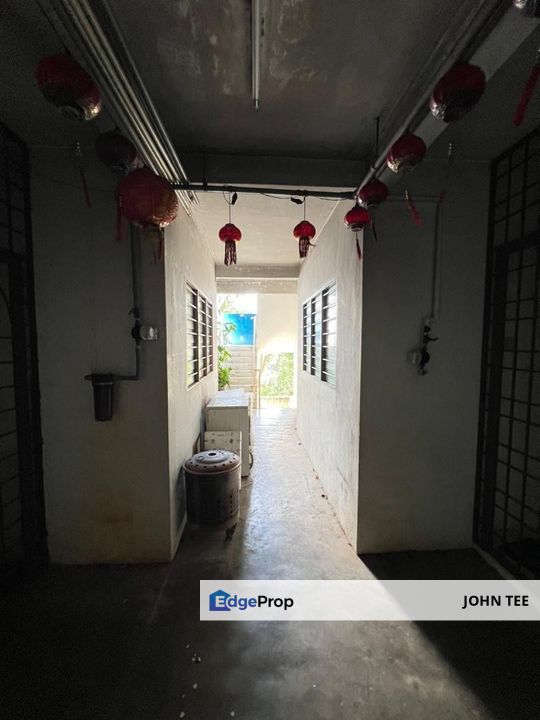 Cheng Mutiara Flat House For Sale, Melaka, Cheng