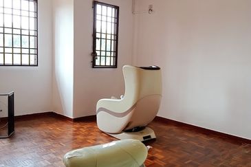 Jalan Anggerik Eria 31/109