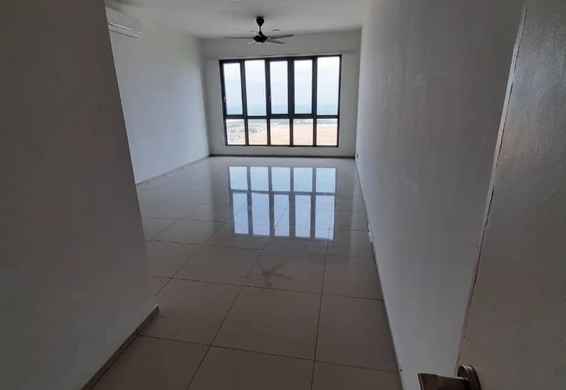 Adria Residence @ Gravit8