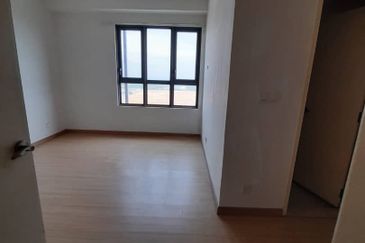 Adria Residence @ Gravit8