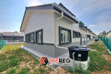 Port Klang (Pelabuhan Klang)