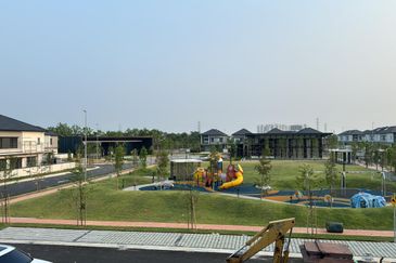 Freesia Residences @ Tropicana Aman