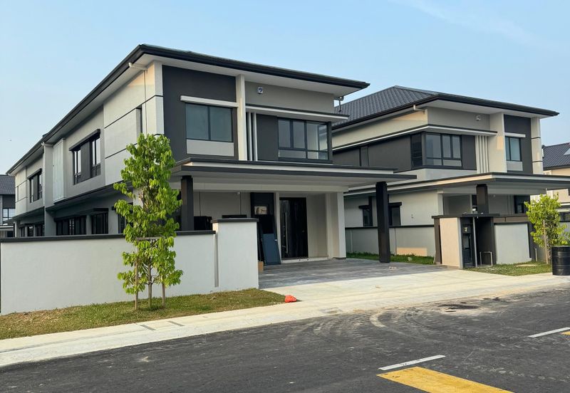 Freesia Residences @ Tropicana Aman