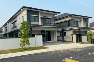 Freesia Residences @ Tropicana Aman