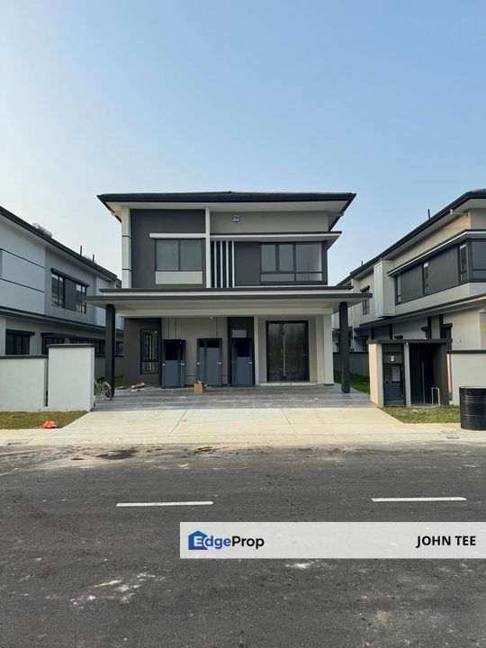 Freesia Residence Semi Detached For Sale, Selangor, Telok Panglima Garang