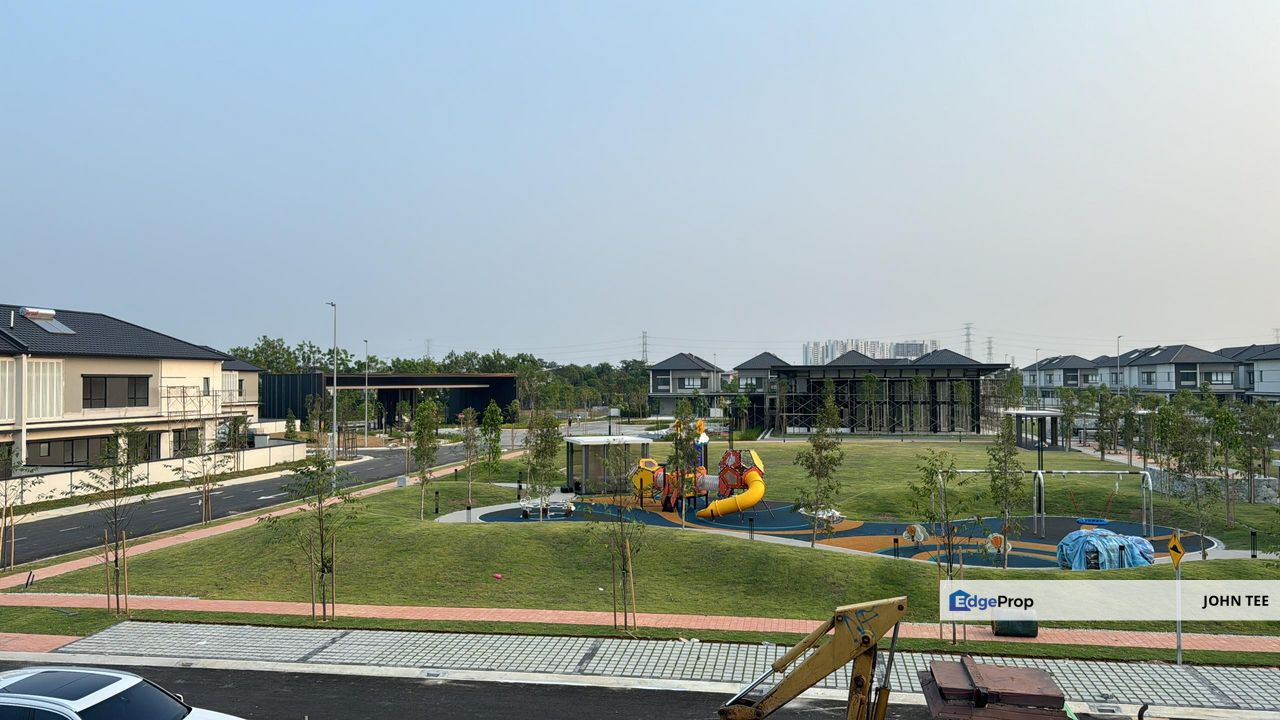 Freesia Residence Semi Detached For Sale, Selangor, Telok Panglima Garang