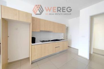 Gravit8 @ Klang South