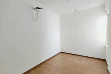 Gravit8 @ Klang South