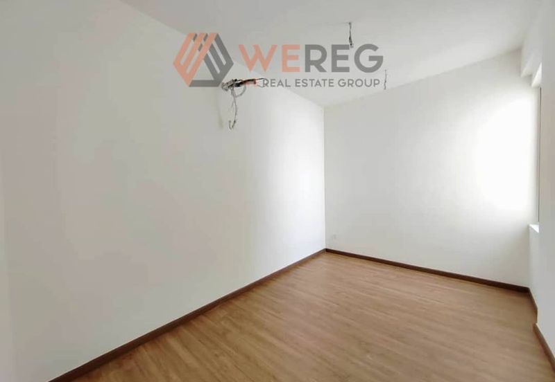 Gravit8 @ Klang South