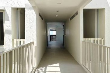 Gravit8 @ Klang South