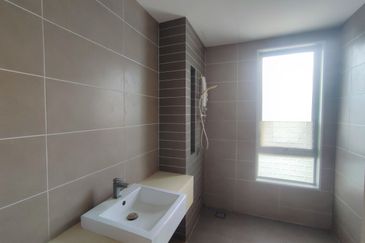 Arahsia Residences, Tropicana Aman