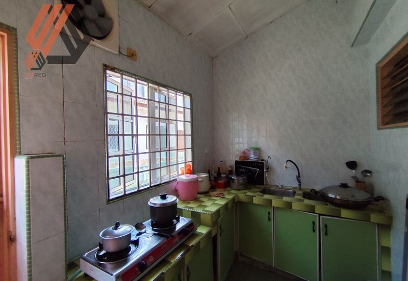 Taman Tepi Sungai ( Taman Teluk Pulai Indah )