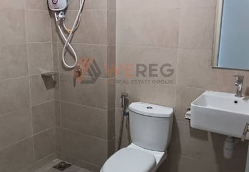 The Tresor @ Gravit 8 *