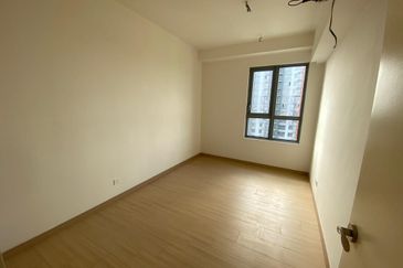 Gravit8 @ Klang South