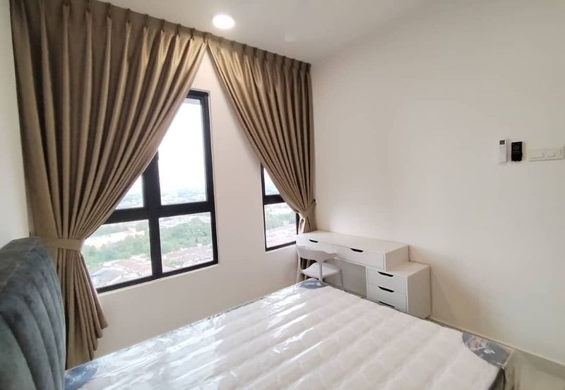 The Tresor @ Gravit 8 *