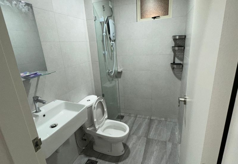 The Tresor @ Gravit 8 *