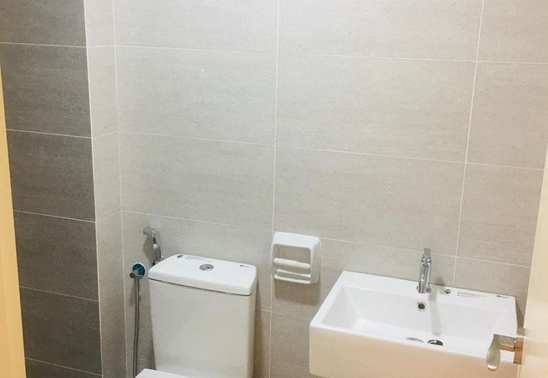 Adria Residence @ Gravit8