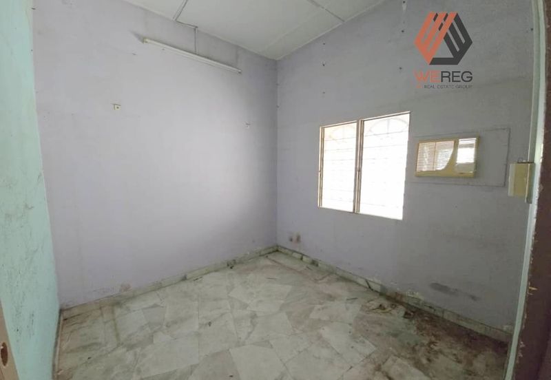 Taman Tepi Sungai ( Taman Teluk Pulai Indah )