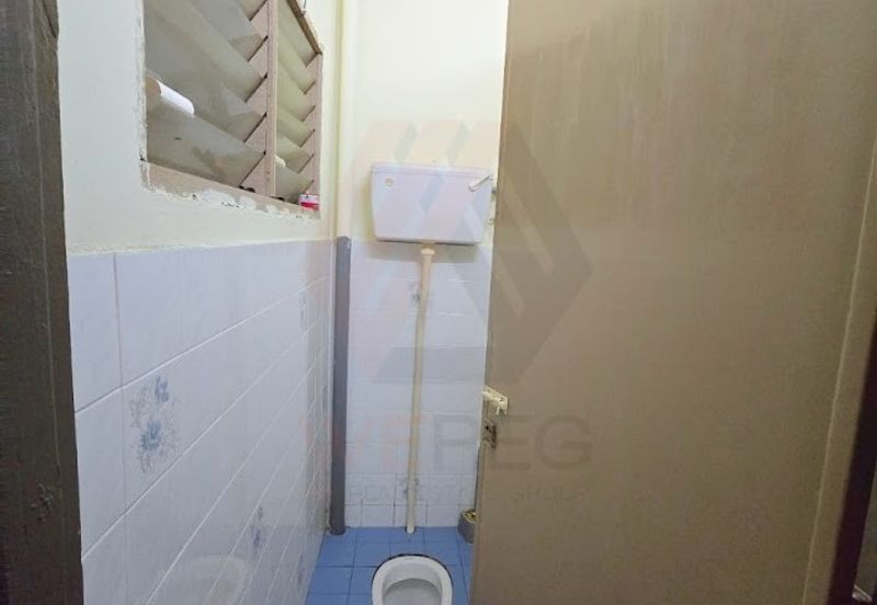 Taman Tepi Sungai ( Taman Teluk Pulai Indah )