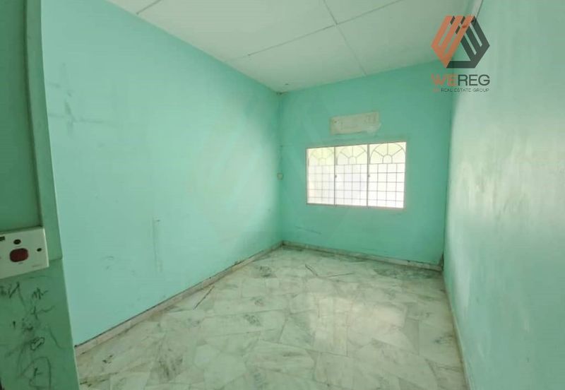 Taman Tepi Sungai ( Taman Teluk Pulai Indah )