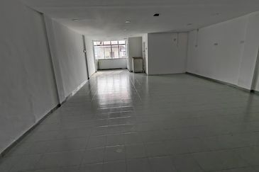 Lebuh Turi, Taman Chi Liung