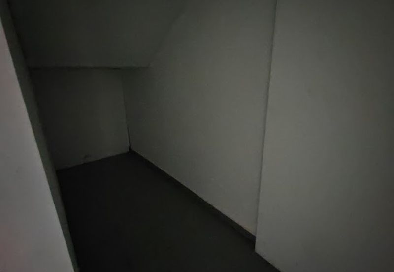 Lebuh Turi, Taman Chi Liung