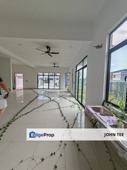 Canary Garden Brand New 2 Story Semi D For Sale, Selangor, Klang