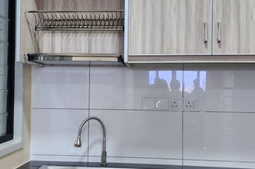 Savvy @ Riana Dutamas