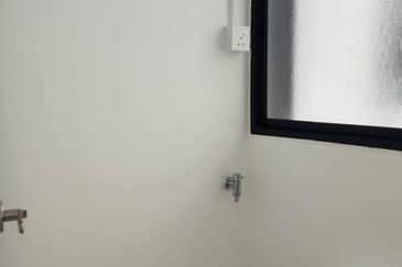 Savvy @ Riana Dutamas