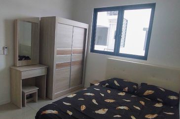 Savvy @ Riana Dutamas