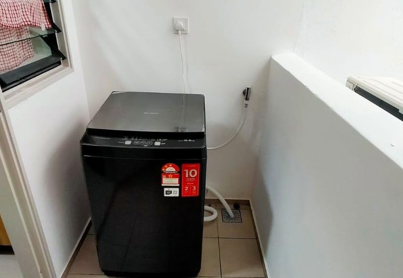 Savvy @ Riana Dutamas *