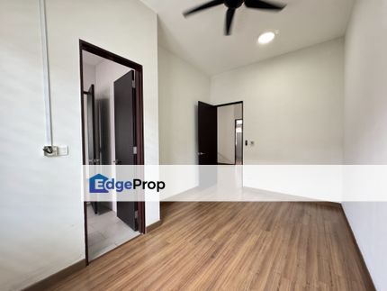 Double Storey House at Kota Bayuemas For Rent, Selangor, Klang
