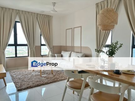 [TRIO] Renovated Wooden ID Unit, Selangor, Bandar Botanic/Bandar Bukit Tinggi