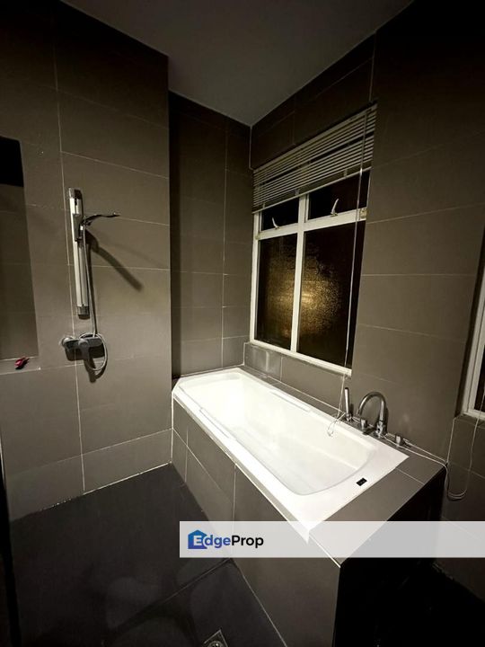 Bungalow House Bandar Parkland, Selangor, Klang