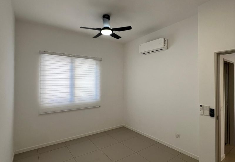 Savvy @ Riana Dutamas *