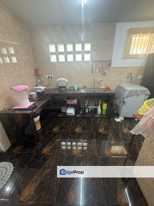 Renovated Bungalow House For Sale, Selangor, Sungai Pelek