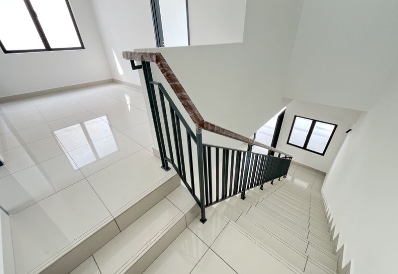 Robin @ Bandar Rimbayu