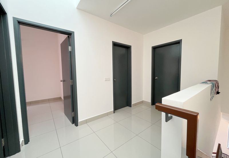 Robin @ Bandar Rimbayu