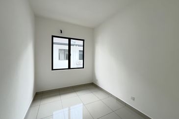 Robin @ Bandar Rimbayu