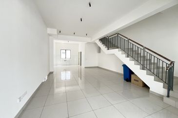 Robin @ Bandar Rimbayu