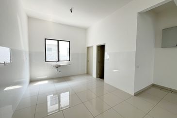 Robin @ Bandar Rimbayu