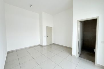 Robin @ Bandar Rimbayu