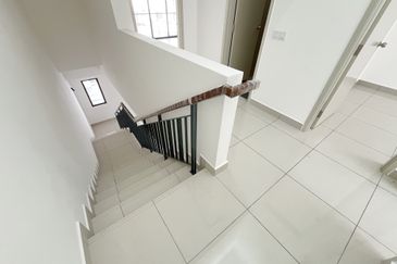 Robin @ Bandar Rimbayu