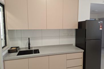 Savvy @ Riana Dutamas