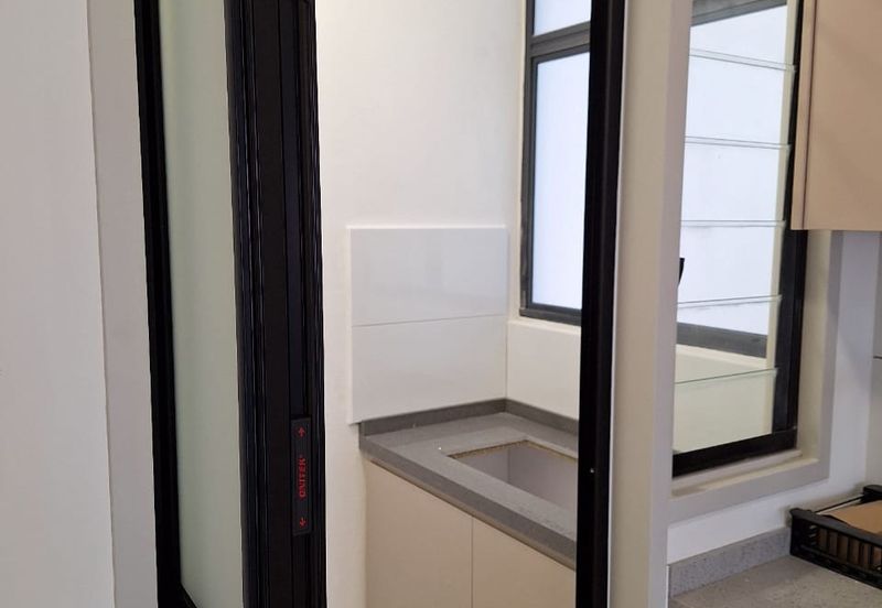 Savvy @ Riana Dutamas *