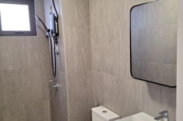 Savvy @ Riana Dutamas