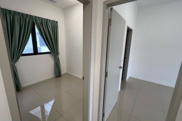 Savvy @ Riana Dutamas