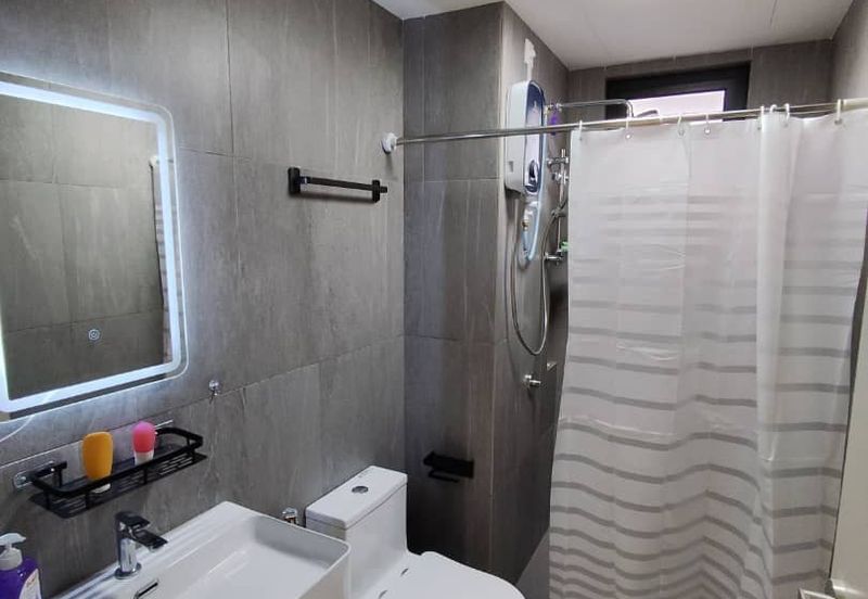 Savvy @ Riana Dutamas *