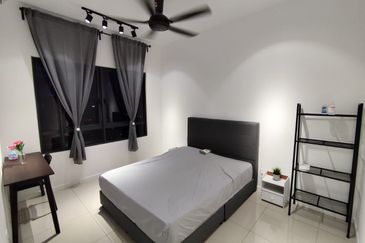 Savvy @ Riana Dutamas