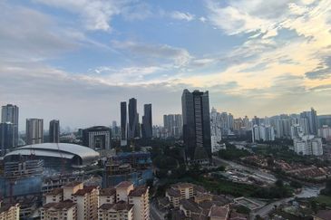 Savvy @ Riana Dutamas